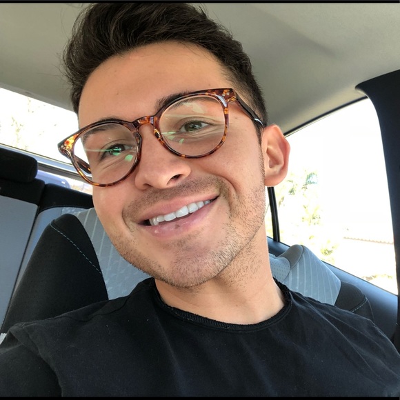 Meet your Posher, Brian - Picture 3 of 3